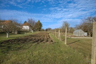 Stavební pozemek cca 1905m2, Buchlovice - 10