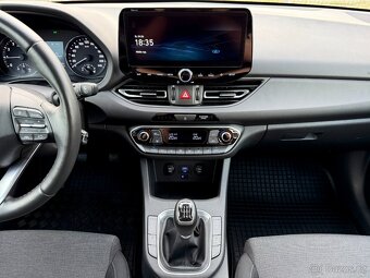 Hyundai i30 1.0 T-GDI 88kW 2022 | 22400km, ČR, 1maj, NAVI - 10
