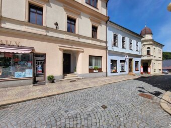 Prostorný byt na náměstí Jablonné nad Orlicí - 10