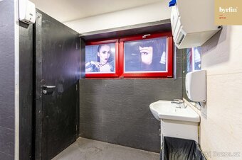 Prodej budovy občanského vybavení, Otická, Opava - 10
