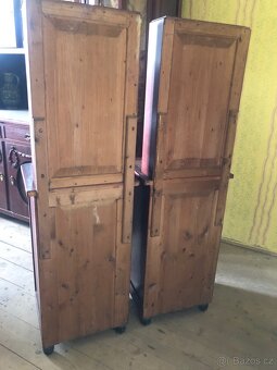 stare nocni stolky k renovaci - 10