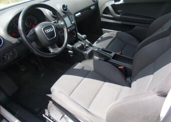 Audi A3 1,6 75 KW benzín manuál 75 kw - 10