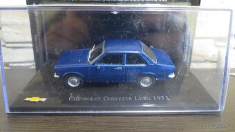 Autíčka modely Škoda, Tatra, Aston Martin, Maserati 1:43. - 10