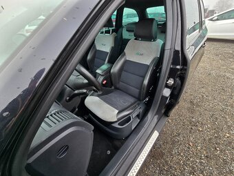 Škoda Octavia 2.0 TDi 125KW RS - 10