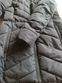 Kabát zimní, velikost 146/152 - 10
