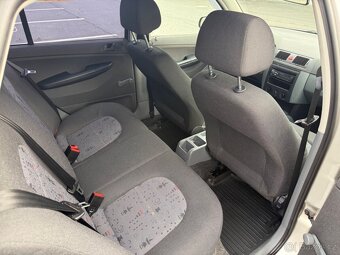 ŠKODA FABIA COMBI - 2.majitel - Nové STK - 127000km - 10