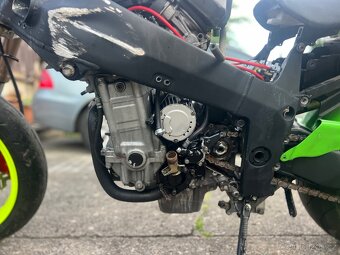 Kawasaki zx7r mnoho dílů - 10