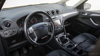 Ford S-MAX - 10