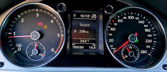 Volkswagen Passat CC 2,0tdi DSG - 10