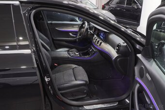 Mercedes-Benz E200 2.0 135kW - otevřeno celý víkend do 20:00 - 10