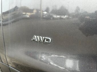 FORD KUGA 2,0 ST-LineTDCi AWD-Powershift - PŮVOD ČR - 10