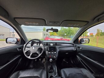 Mitsubishi Outlander 4x4 2.0T,148kw, nová STK. - 10