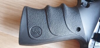 Vzduchová pistole Browning 4,5mm Rezervace - 10