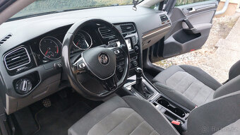 VW Golf 7 2.0 TDi 110kW Highline, 2014, velká výbava - 10