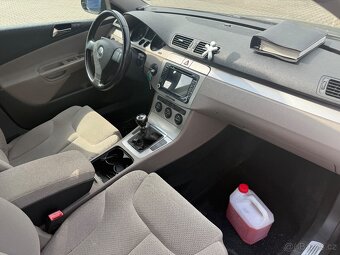 VW Passat 2.0TDi 125kW r.v. 2009 - náhradní díly - 10