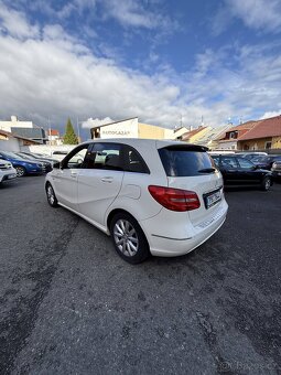 Mercedes-Benz B180 CDI • Automat • 2014 • 80 kW • Zachovalý  - 10