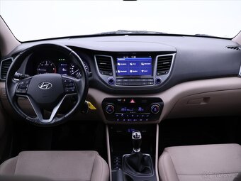 Hyundai Tucson 1,7 CRDI Trikolor CZ Navi (2016) - 10