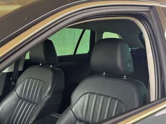 ŠKODA SUPERB III KŮŽE PAMĚTI MANUÁL SERVIS - 10