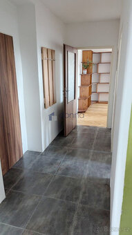 Pronájem bytu 2+1/T/B, 60m², ul. Čumpelíkova, Praha 8 - Koby - 10