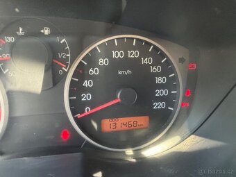 Hyundai i20,TOP NAJEZD, GARÁŽOVANÉ,74KW,1.4Benzin,STK - 10