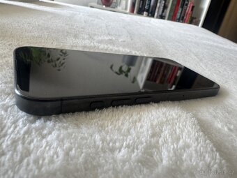 iPhone 15 Pro 128GB - 10