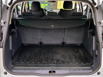 Peugeot 5008, 1,6 HDI 112k, CZ, SERV.KNÍŽKA - 10