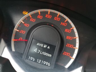 Honda Jazz 1.2i VTEC 66kw facelift - 121996km - PEKNY STAV - 10