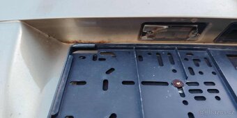 prodám 5.vrata na VW Golf 4 Variant a VW Bora Variant - 10