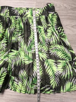 Letní dívčí set C&A, vel. 128 a 146 - 10