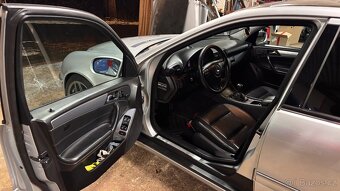 Mercedes Benz C320cdi 165kw Avantgarde MANUÁL - 10