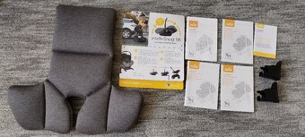 Autosedačka Joie + ISOfix základna - 10