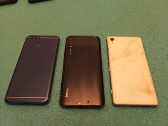 Huawei p30 lite,Huawei p smart, y6 2019,Xiaomi 8.a další - 10