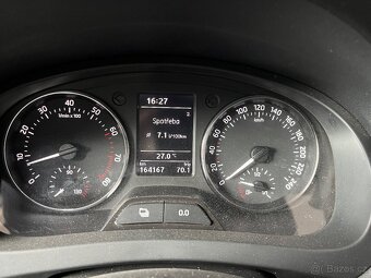 Rapid Spaceback. 1,2 tsi 63 kw, r. 2015, najeto 164 t. km - 10