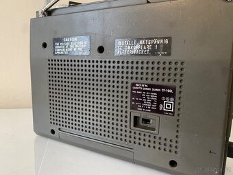 Radiomagnetofon Sony CF-160L, rok 1975 - 10
