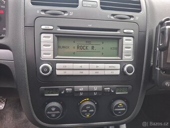 Volkswagen golf V 1.9tdi nová stk - 10