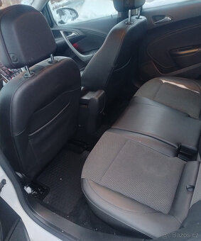 Opel Astra, 2.0D sport tourer - 10