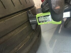 Letní pneu Dunlop 225/40 R18 - 10