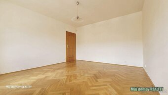 Dům na prodej 8+1, 354m2, 3x balkon, terasa a zahrada 200m2. - 10
