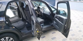 Suzuki ZX4 1,6i - 16V - 79kw. PREMIUM. . Nová STK do 5/2027 - 10