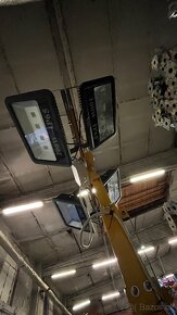 Světelná věž + generator.. NOVÉ Mobilní osvětlení - 10