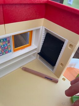 Playmobil školka a jesličky 5567 + 5570 - 10