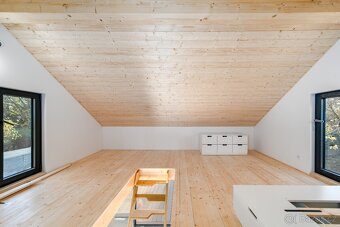 celoročně obyvatelný domek s velkou zahradou - VelkáCHuchle - 10