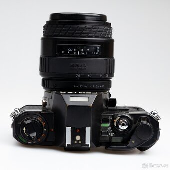 Pentax Super A + Sigma A 28-70mm f/3,5-4,5 - 10