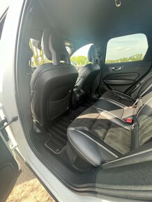 Volvo XC60 II D4 AWD R-Design, nafta, automat, odpočet DPH - 10