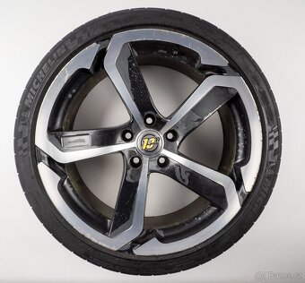 Nissan Hyundai 370Z Genesis - 19" alu kola - Letní pneu - 10