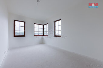 Prodej bytového domu, 895 m², Karlovy Vary, ul. Rumunská - 10