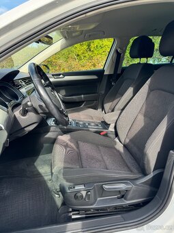 VW Passat 2.0tdi 140kw 4motion 2018 DSG Vybava Top Historie - 10