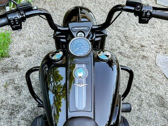 Harley-Davidson Road King Special 2020 – Výbava RDRS - 10