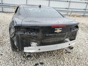 Chevrolet Camaro 3.6 2017 není kompletní - 10