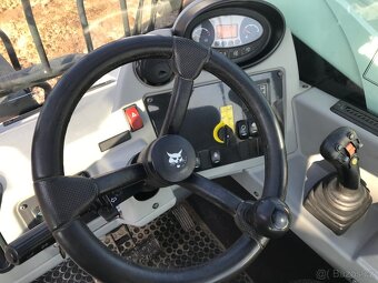 Teleskopický manipulátor Bobcat TL 470 XHF - 10